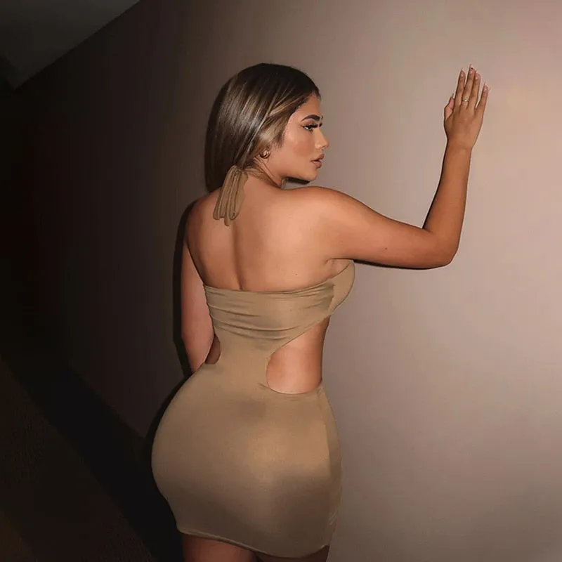 BerriesJam - Halter Cut Out Sleeveless Backless Sundress