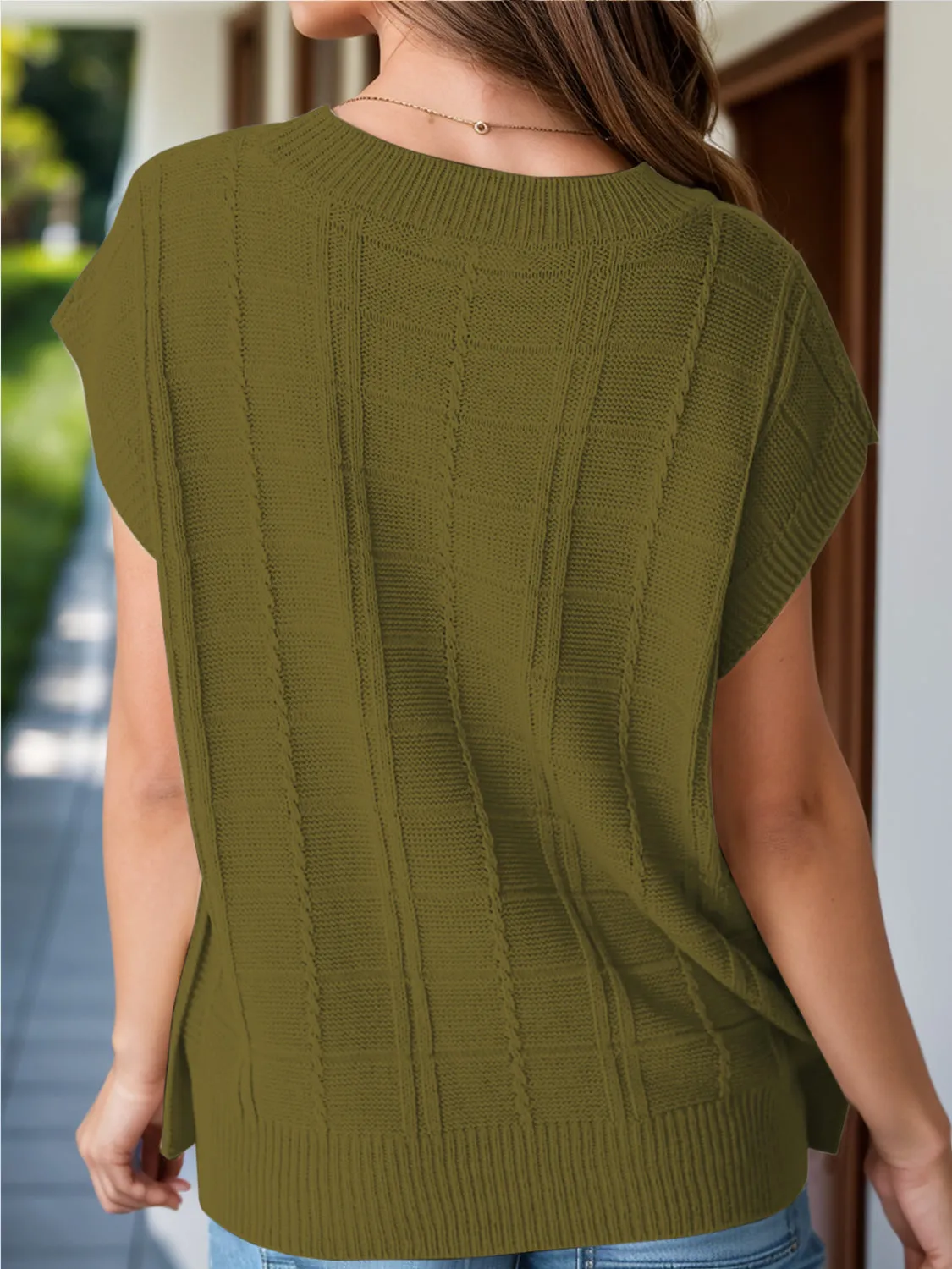 Chic Cap Sleeve Stretch Knit Blouse with Round Neck