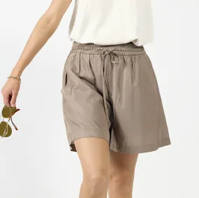 Drama the Label Ali Shorts - Biscuit