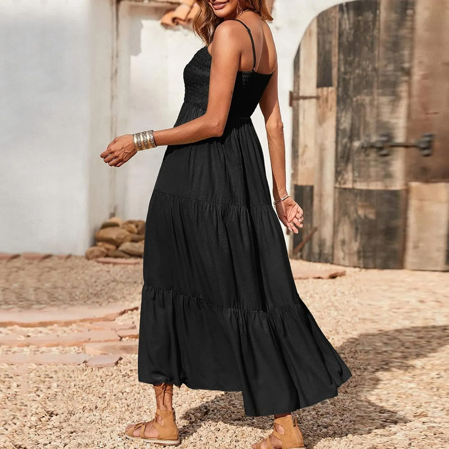Womens Summer Maxi Dress Spaghetti Strap Smocked Sundress Flowy Tiered Beach Dresses Boho Long Dress Cruise Outfits